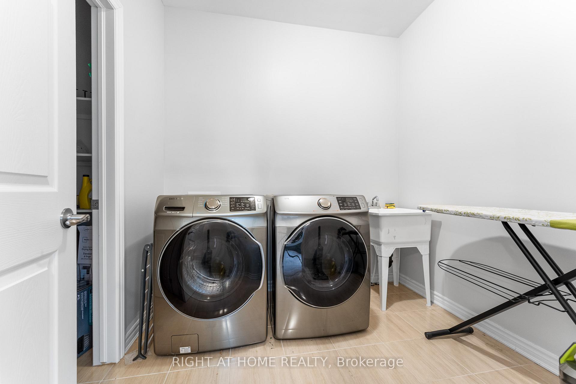 Photo 41 of 354 Sweetclover Way, Ottawa, Avalon West — HOMEH