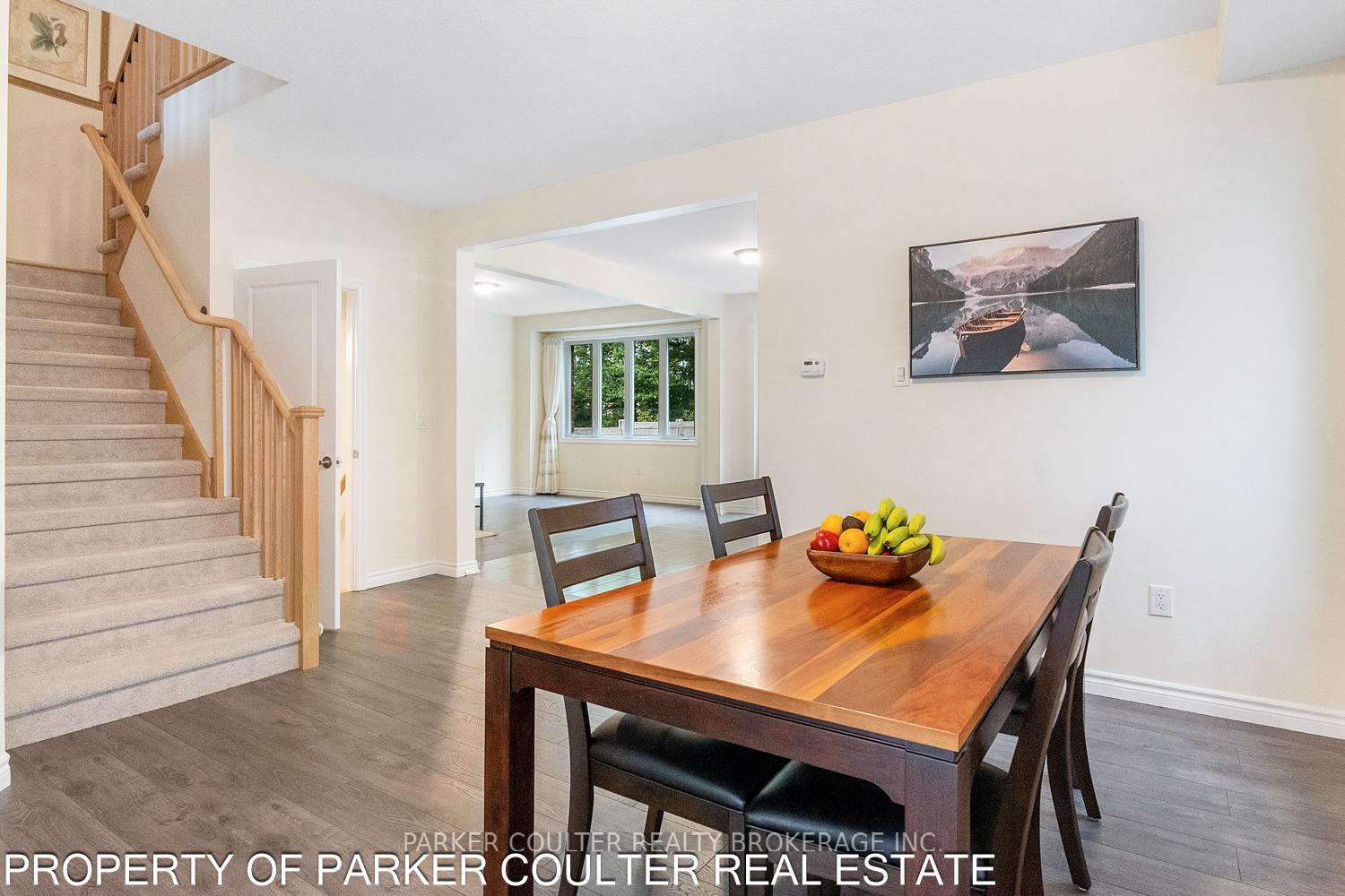 Photo 5 of 35 Atlantis Drive, Orillia — HOMEH