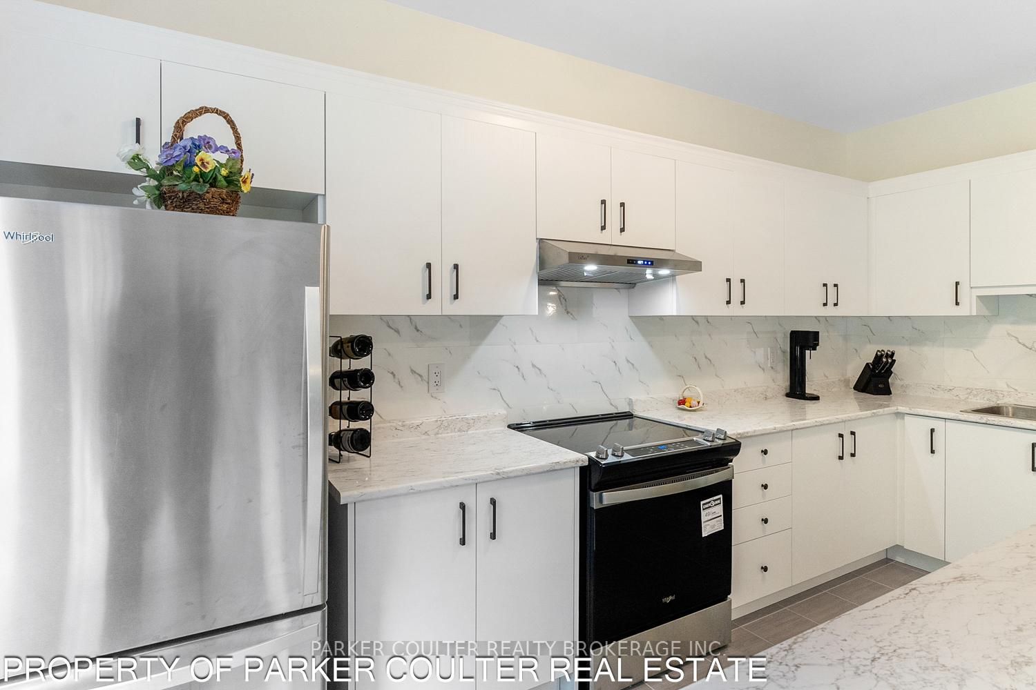 Photo 9 of 35 Atlantis Drive, Orillia — HOMEH