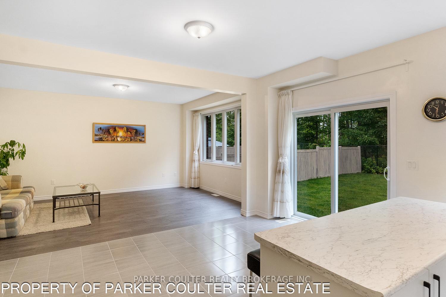Photo 11 of 35 Atlantis Drive, Orillia — HOMEH