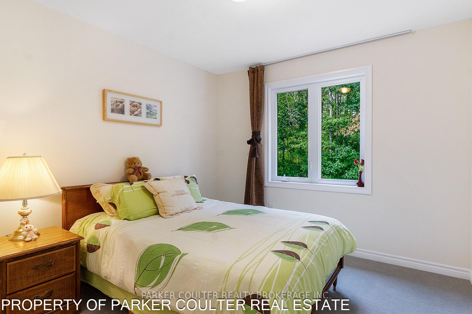 Photo 27 of 35 Atlantis Drive, Orillia — HOMEH