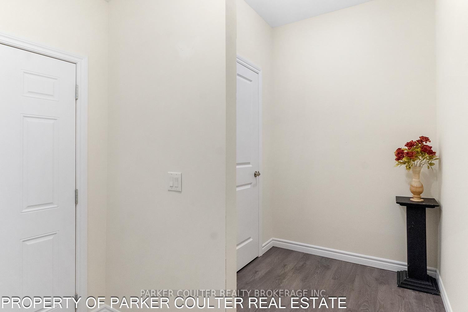 Photo 30 of 35 Atlantis Drive, Orillia — HOMEH