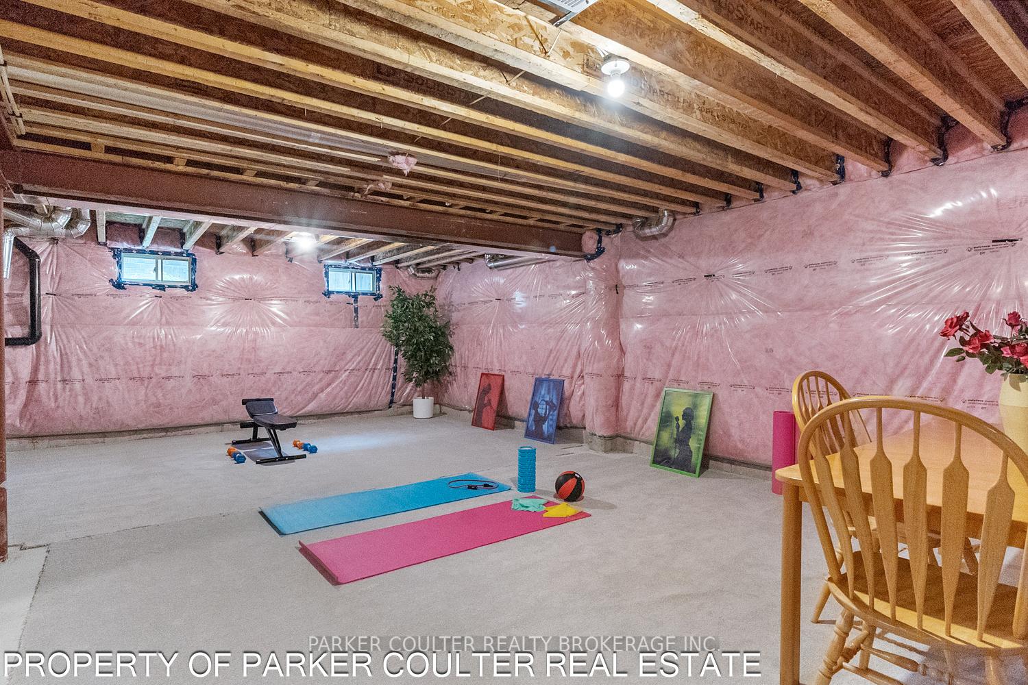 Photo 33 of 35 Atlantis Drive, Orillia — HOMEH