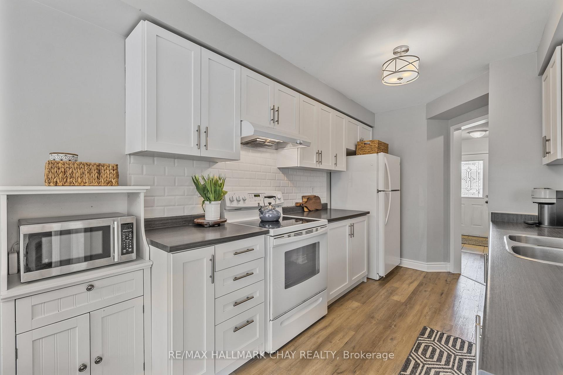 Photo 15 of 4 Mcgahey Street, New Tecumseth, Tottenham — HOMEH
