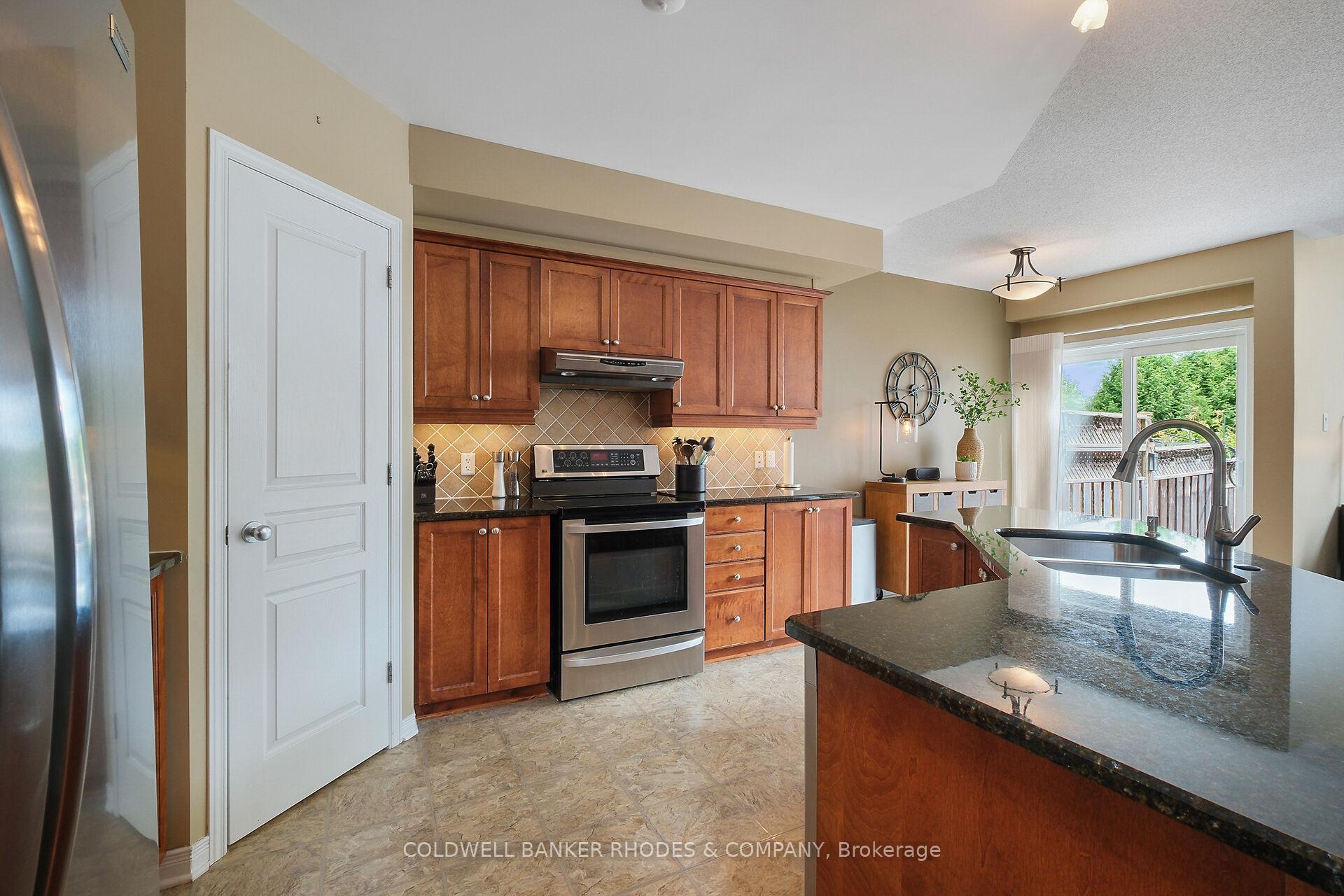 Photo 15 of 175 Destiny Private, Ottawa, Fallingbrook/Gardenway South — HOMEH
