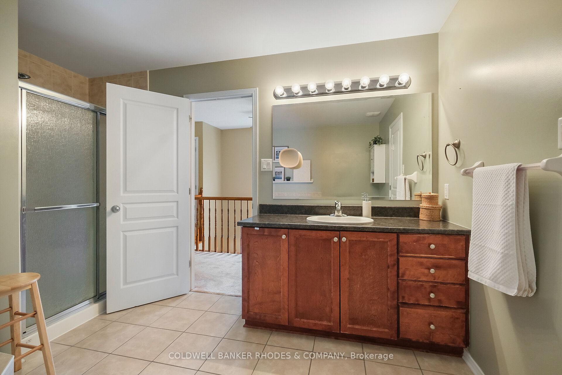 Photo 30 of 175 Destiny Private, Ottawa, Fallingbrook/Gardenway South — HOMEH