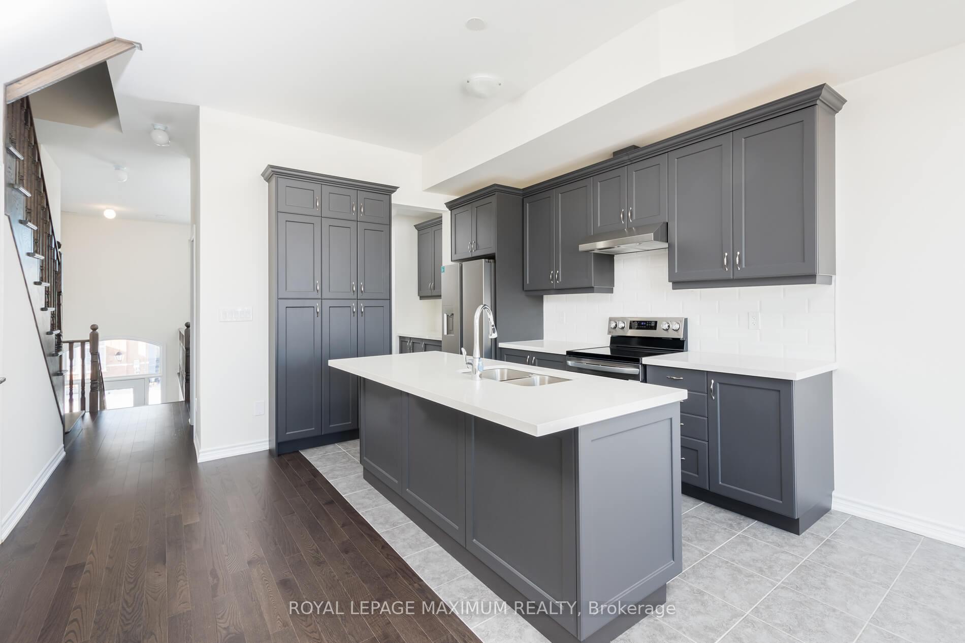 Photo 11 of 295 Swan Park Road, Markham, Greensborough — HOMEH