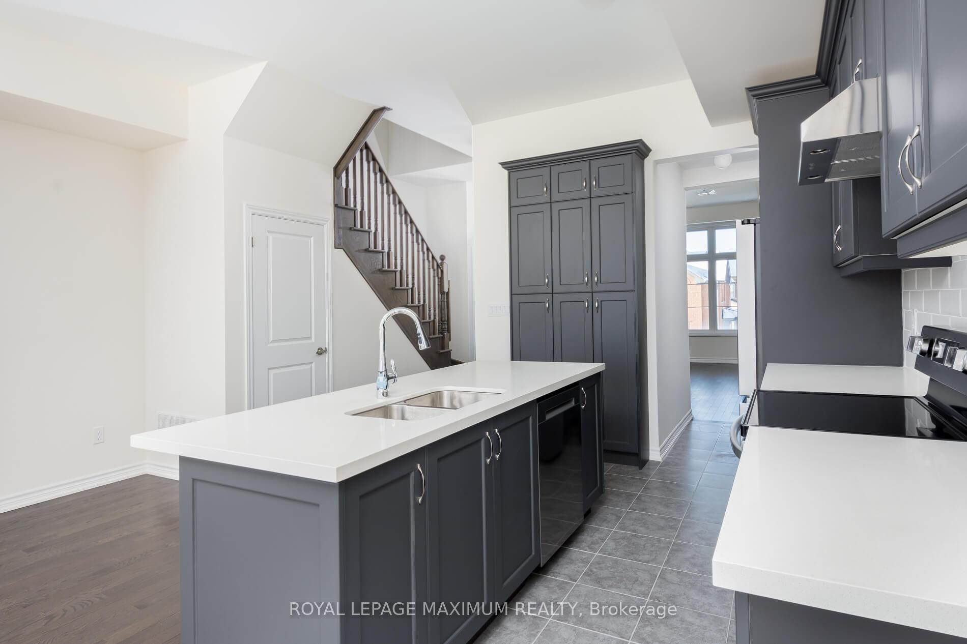 Photo 12 of 295 Swan Park Road, Markham, Greensborough — HOMEH