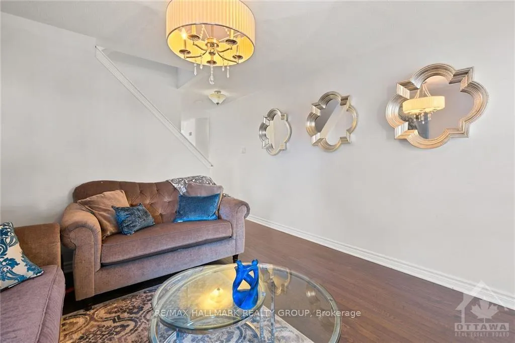 Photo 3 of 54 Luminescence Way, Ottawa, Notting Hill/Summerside — HOMEH