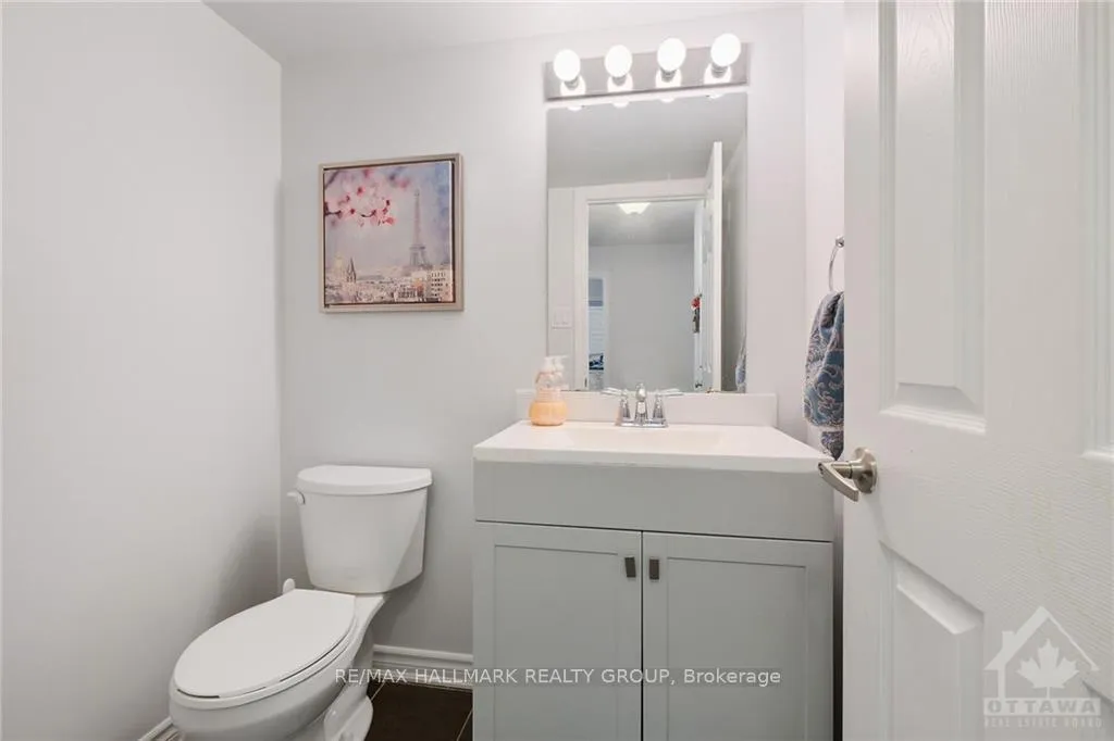 Photo 4 of 54 Luminescence Way, Ottawa, Notting Hill/Summerside — HOMEH