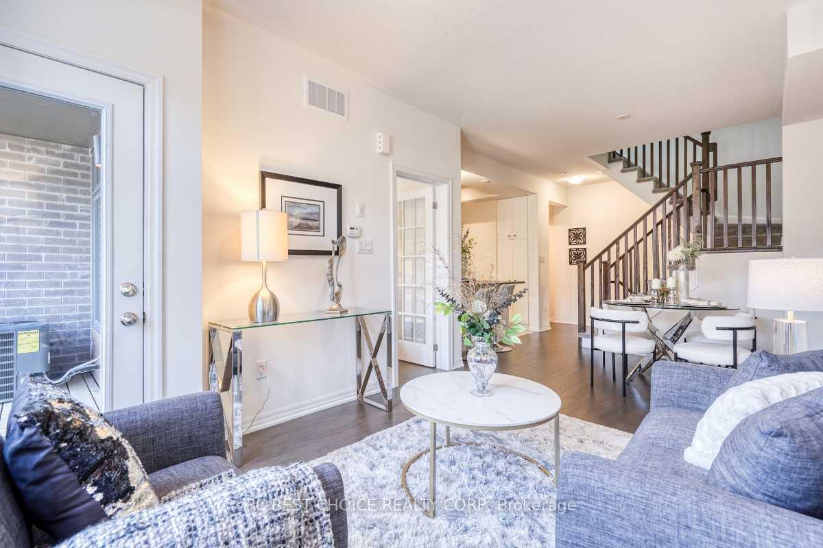 Photo 6 of 24 Delano Way, Newmarket, Woodland Hill — HOMEH