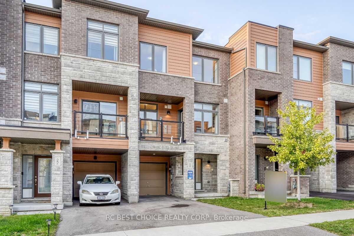 Photo 28 of 24 Delano Way, Newmarket, Woodland Hill — HOMEH