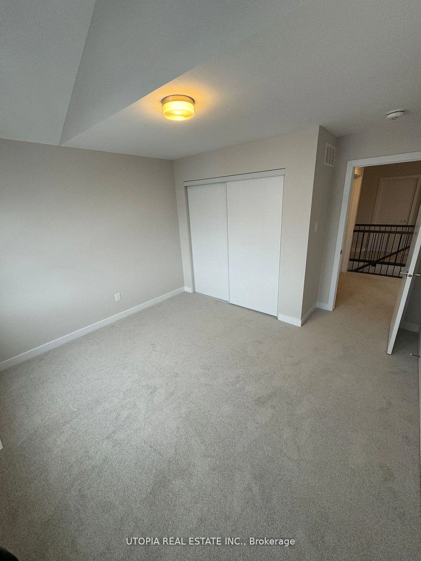Photo 15 of 112 Hackamore Crescent, Ottawa, Goulbourn Twp From Franktown Rd/South To Rideau — HOMEH
