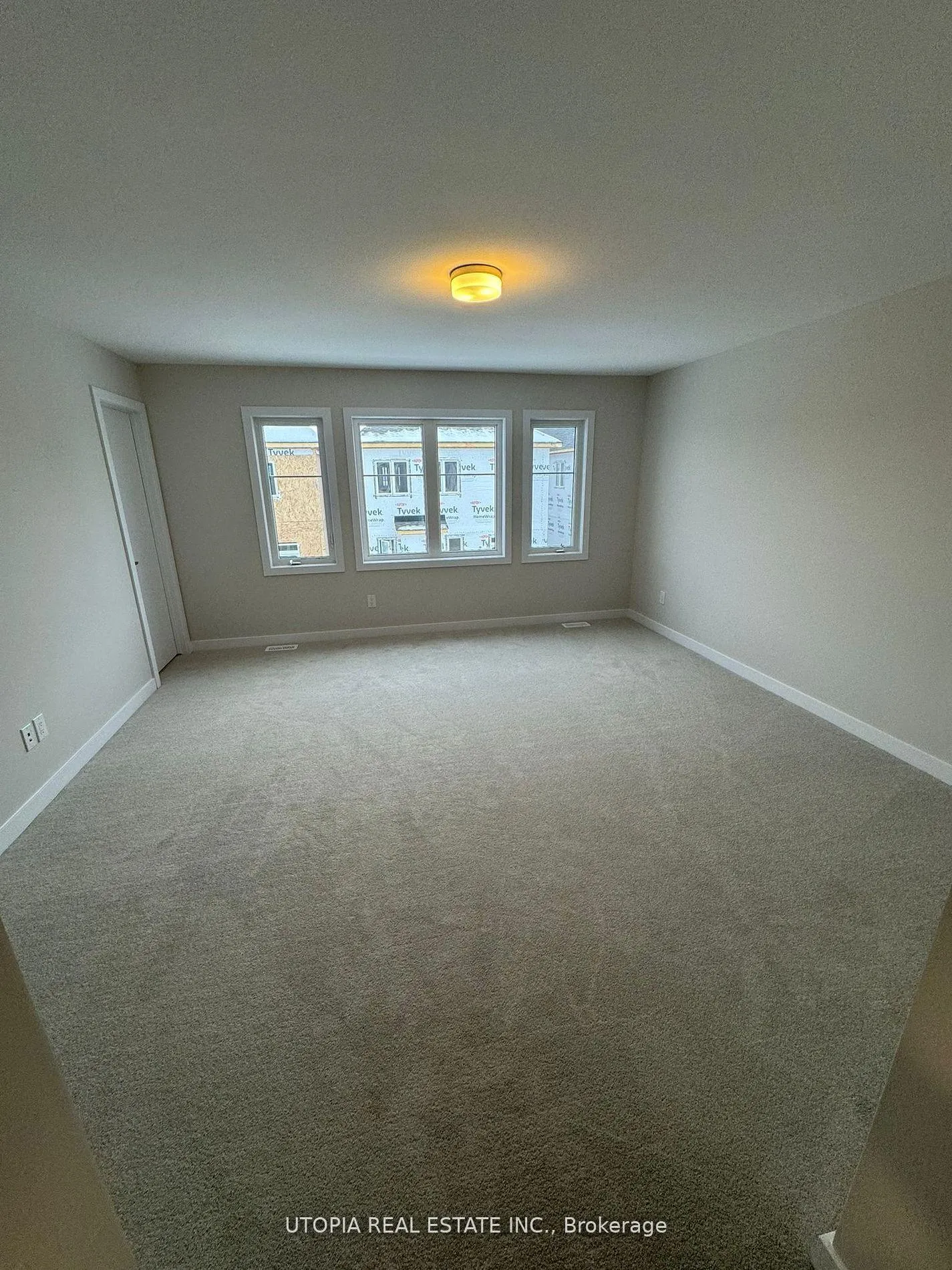 Photo 16 of 112 Hackamore Crescent, Ottawa, Goulbourn Twp From Franktown Rd/South To Rideau — HOMEH