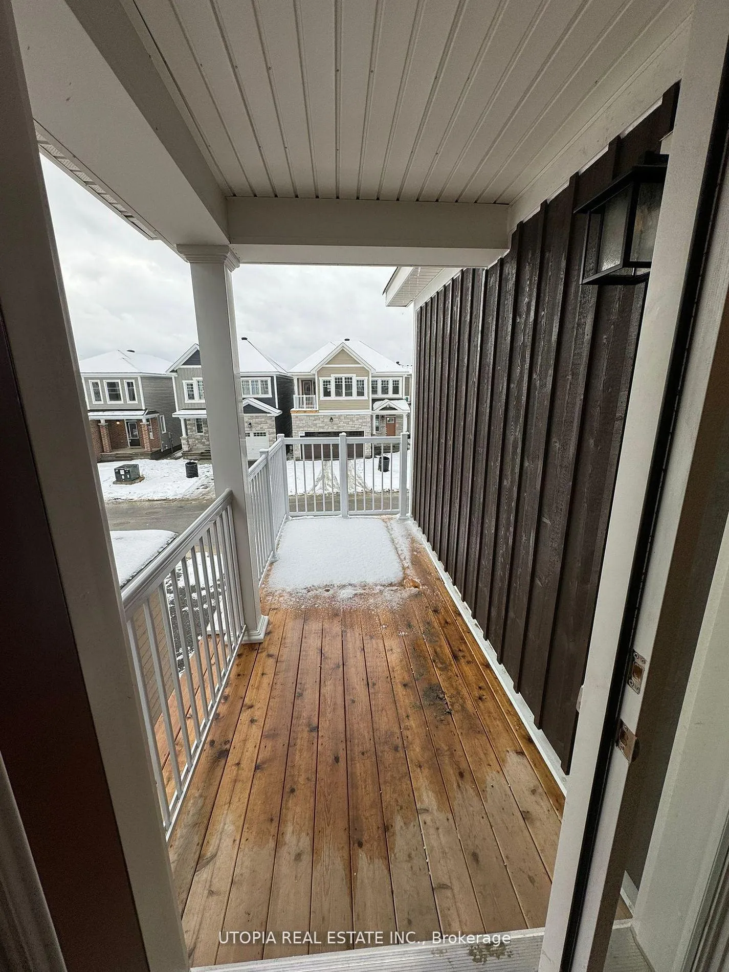Photo 22 of 112 Hackamore Crescent, Ottawa, Goulbourn Twp From Franktown Rd/South To Rideau — HOMEH