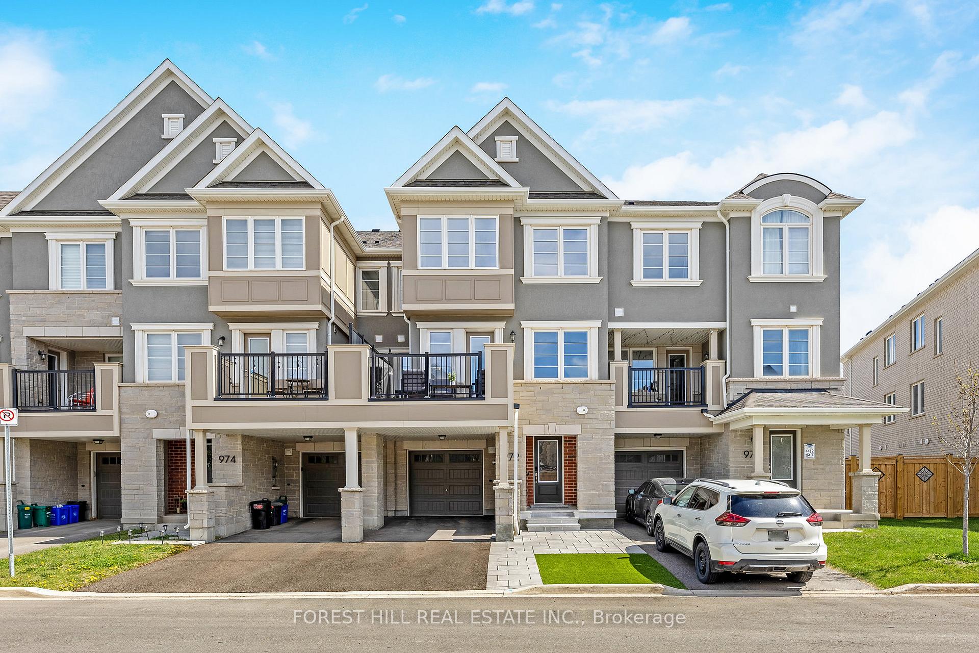 Photo 1 of 972 Hickory Crescent, Milton, Cobban — HOMEH