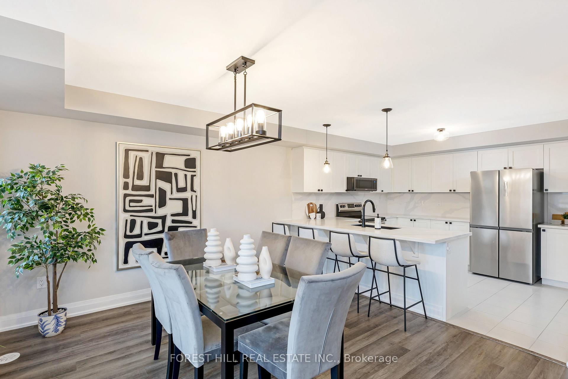 Photo 8 of 972 Hickory Crescent, Milton, Cobban — HOMEH