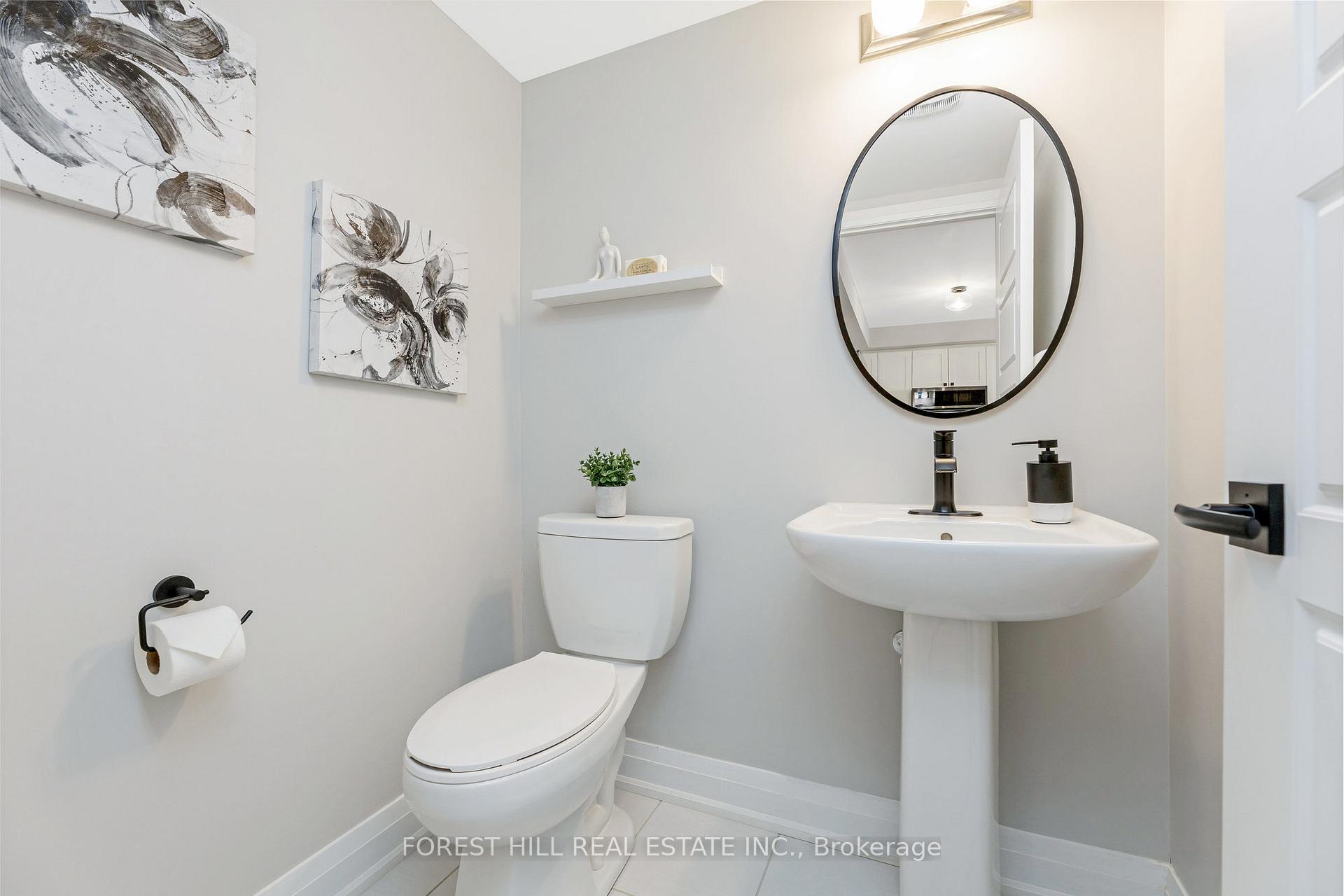 Photo 11 of 972 Hickory Crescent, Milton, Cobban — HOMEH