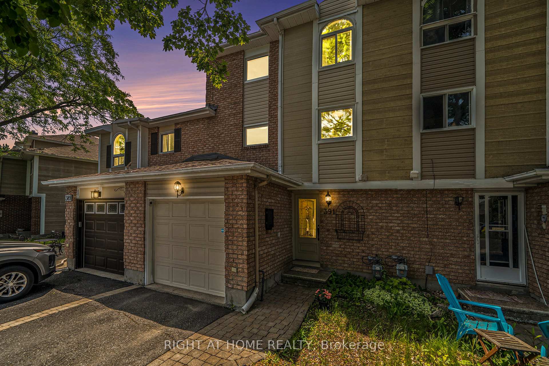Front of 391 Princess Louise Drive