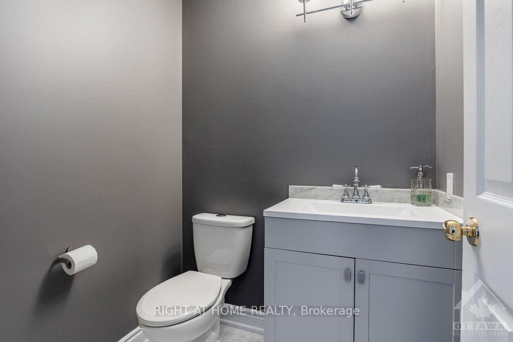 Photo 4 of 137 Ballance Drive, Ottawa, Avalon East — HOMEH
