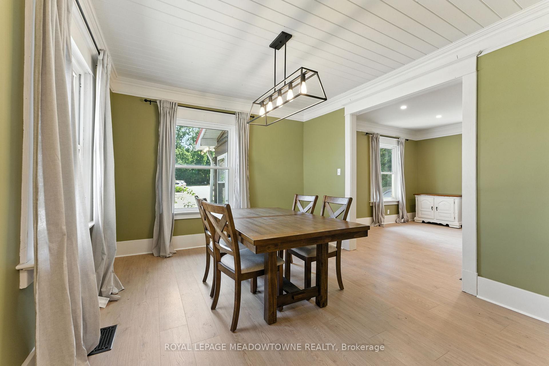 Photo 17 of 15 Church Street E, Norfolk, Waterford — HOMEH