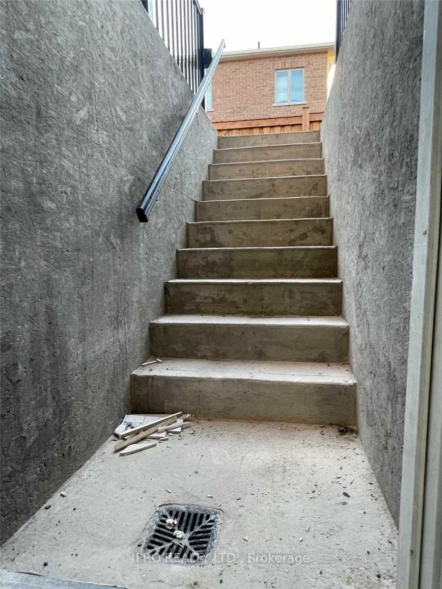 Photo 6 of Unit Lower, 1524 Leger Way, Milton, Ford — HOMEH