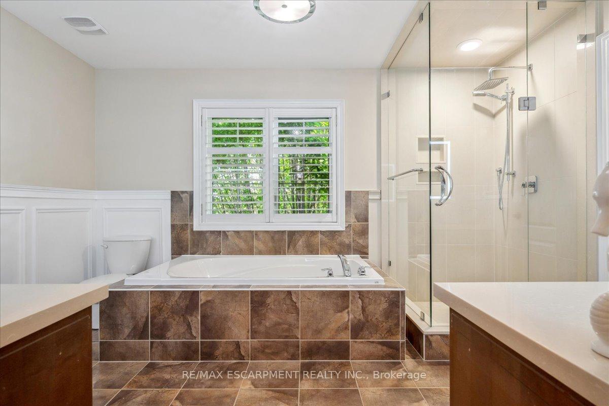 Photo 16 of 320 Wrigglesworth Crescent, Milton, Scott — HOMEH