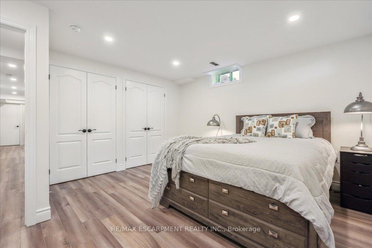 Photo 25 of 320 Wrigglesworth Crescent, Milton, Scott — HOMEH