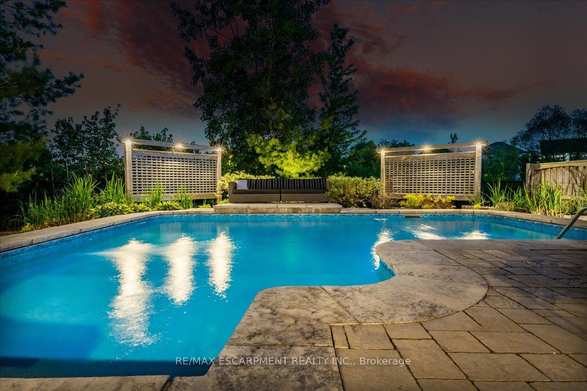 Photo 34 of 320 Wrigglesworth Crescent, Milton, Scott — HOMEH