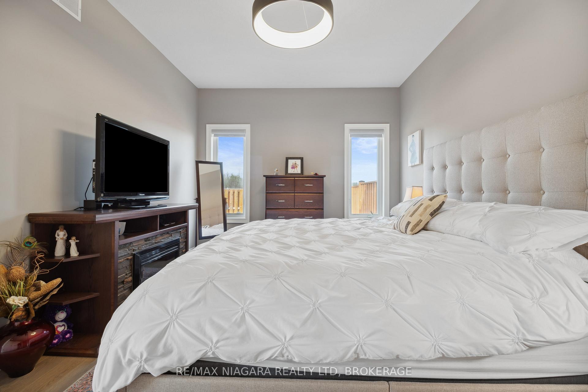Photo 15 of 3 Austin Drive, Pelham, Fenwick — HOMEH