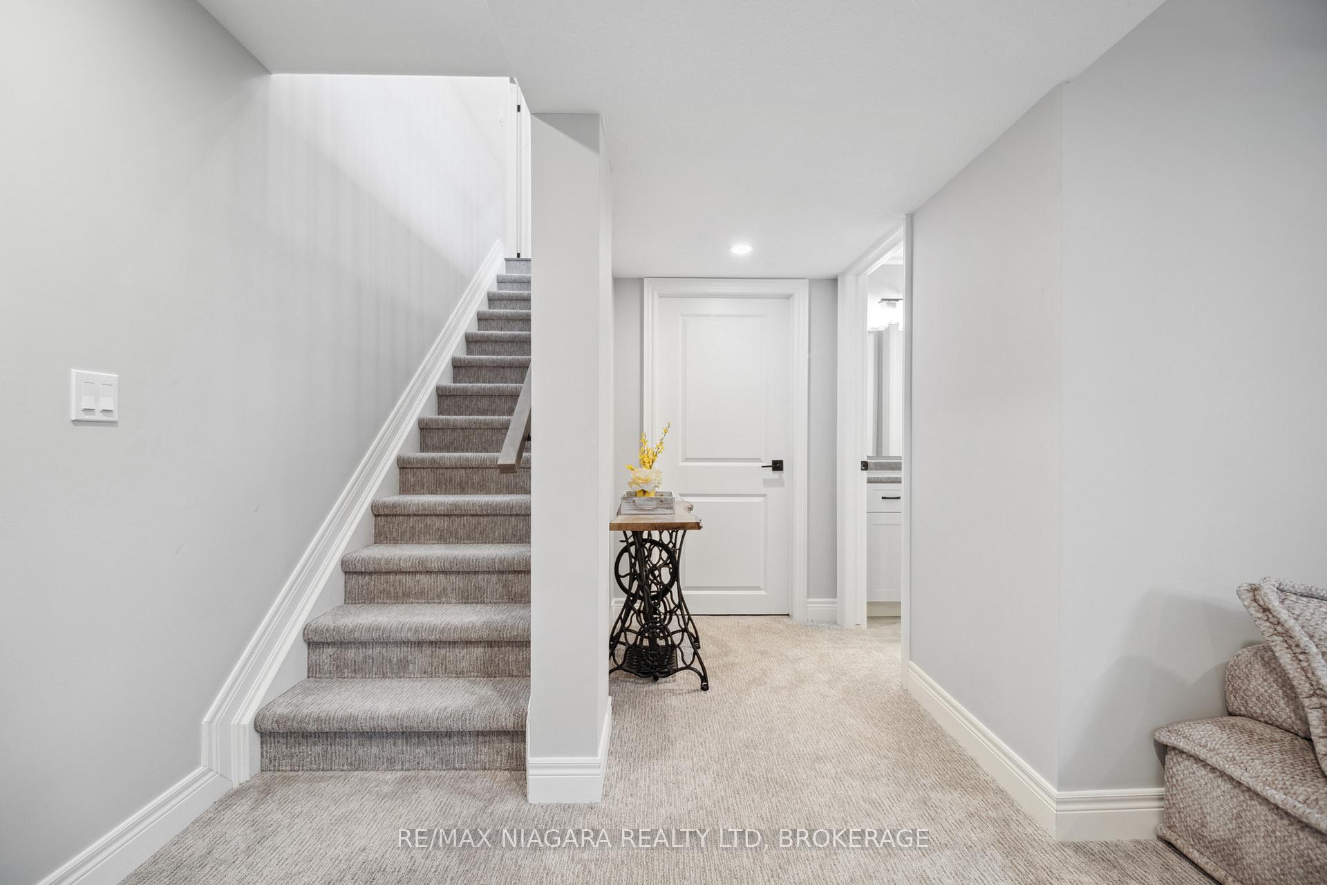 Photo 22 of 3 Austin Drive, Pelham, Fenwick — HOMEH