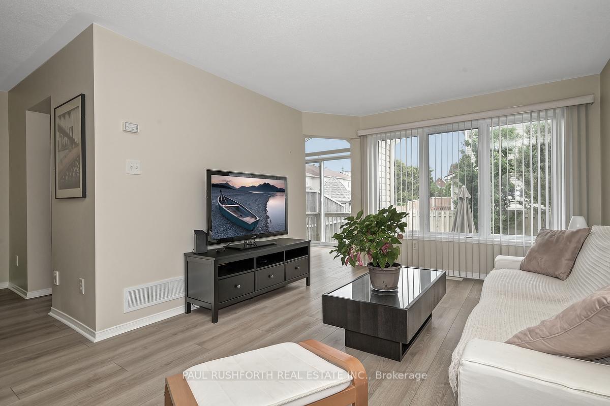 Photo 5 of 611 Aquaview Drive, Ottawa, Avalon East — HOMEH