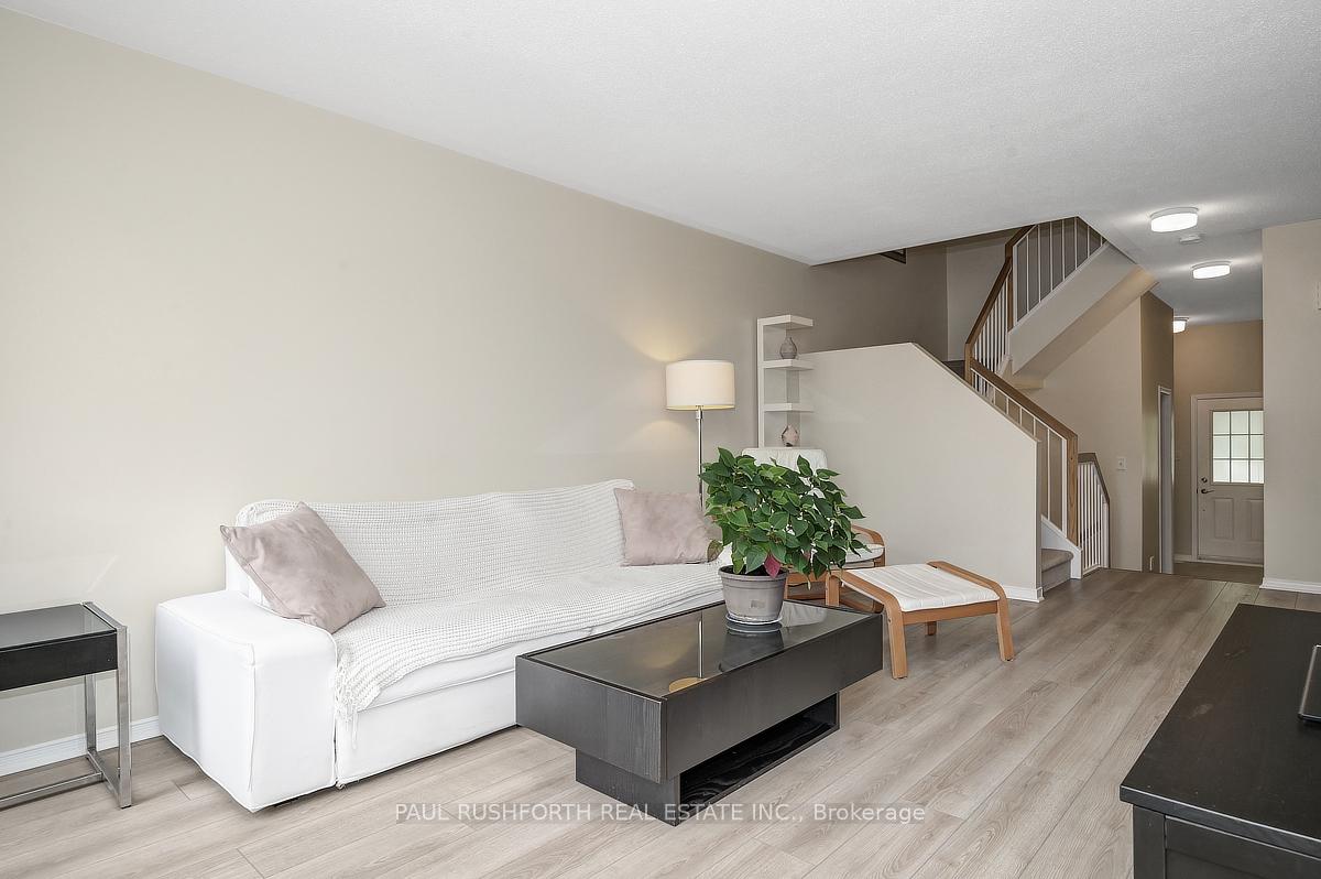 Photo 6 of 611 Aquaview Drive, Ottawa, Avalon East — HOMEH