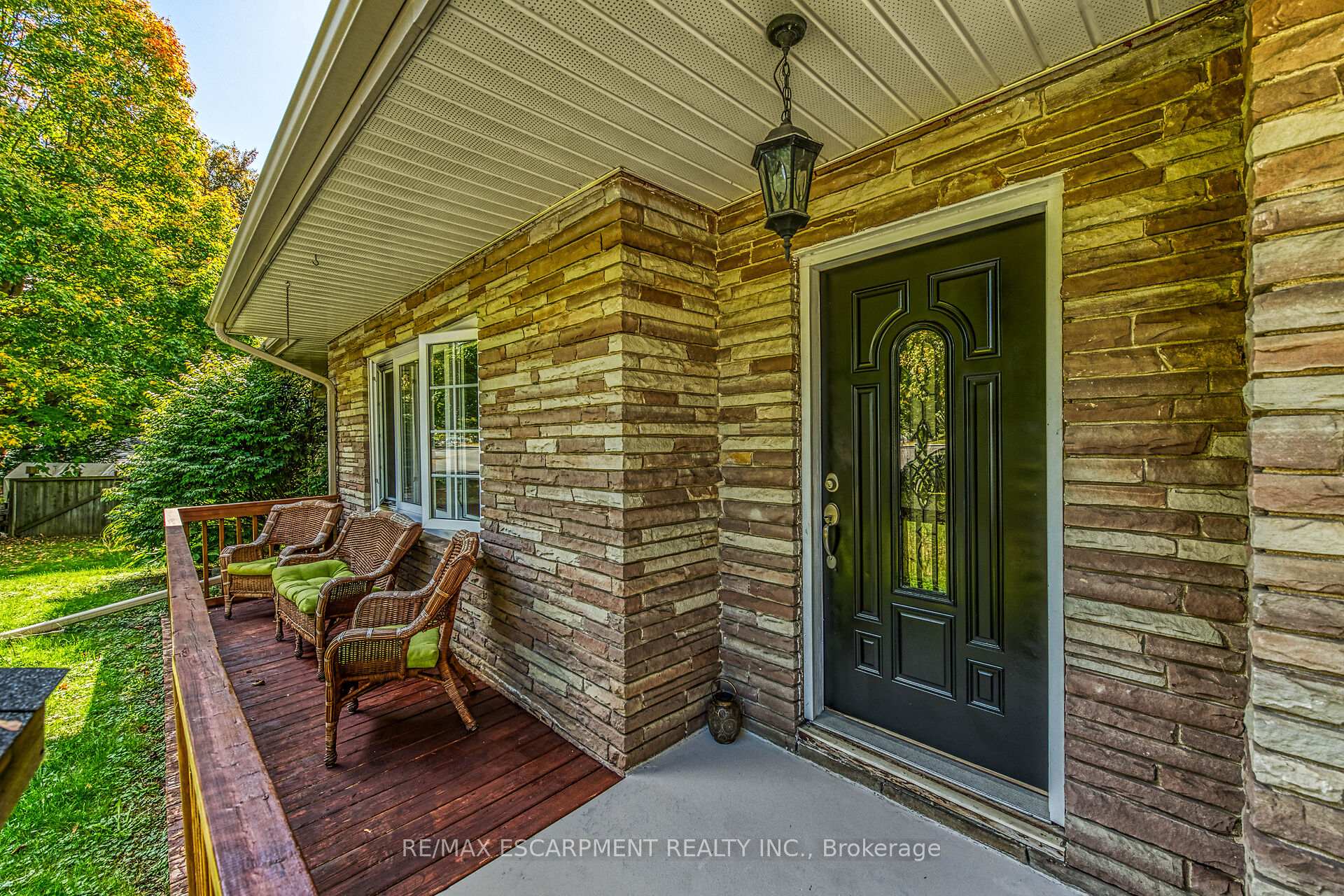 Photo 5 of 126 Wilson Drive, Norfolk, Simcoe — HOMEH