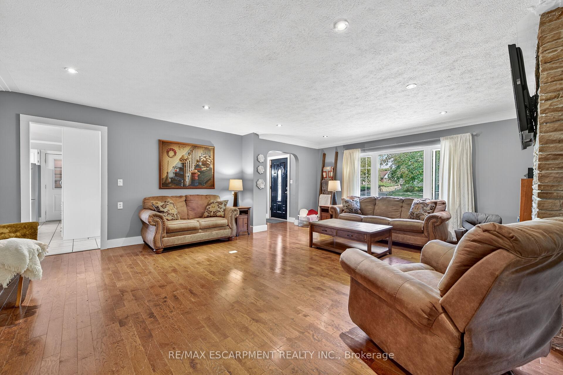 Photo 9 of 126 Wilson Drive, Norfolk, Simcoe — HOMEH