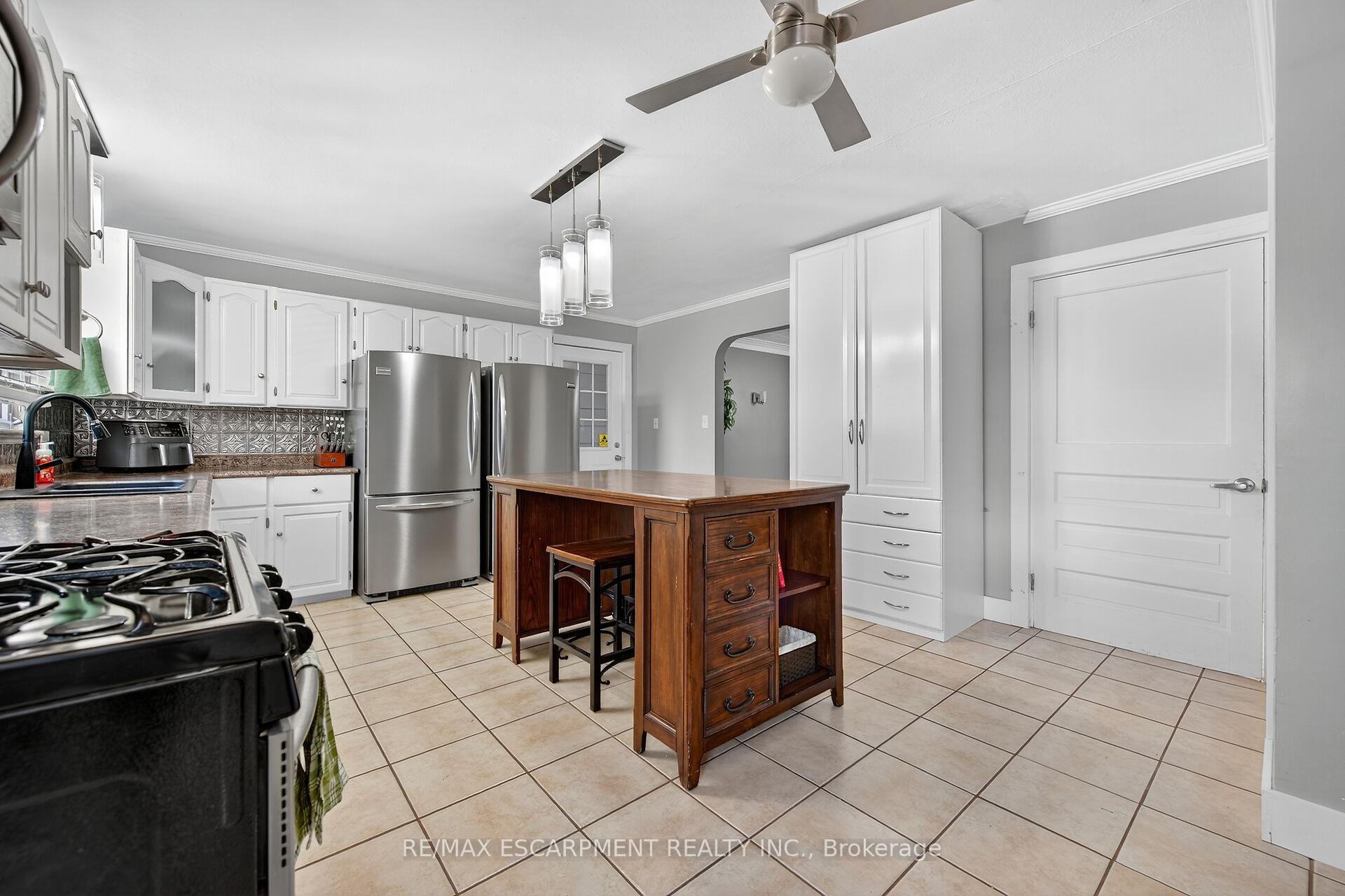Photo 16 of 126 Wilson Drive, Norfolk, Simcoe — HOMEH