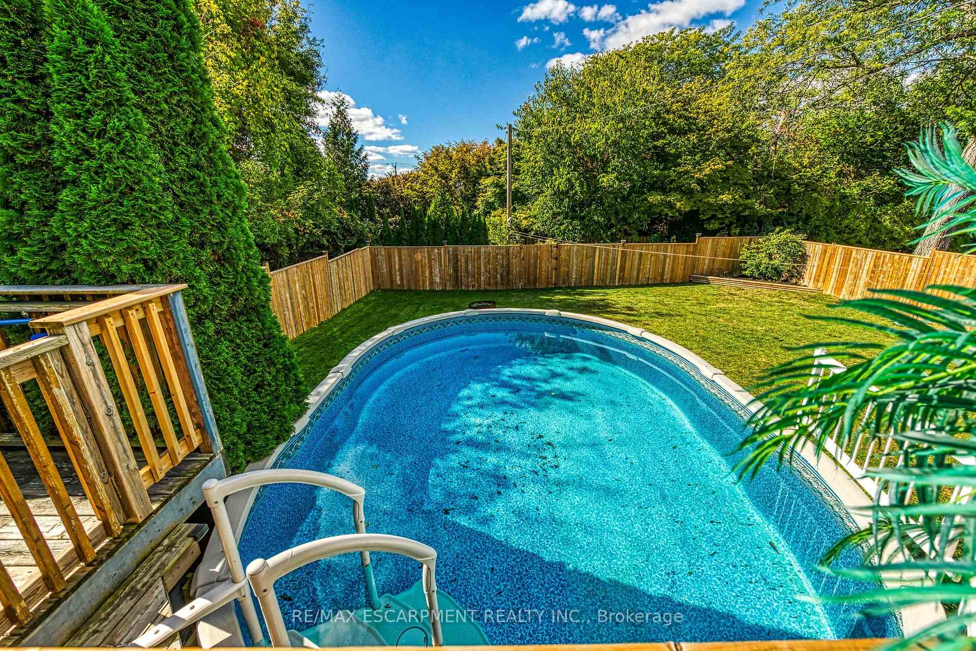 Photo 34 of 126 Wilson Drive, Norfolk, Simcoe — HOMEH