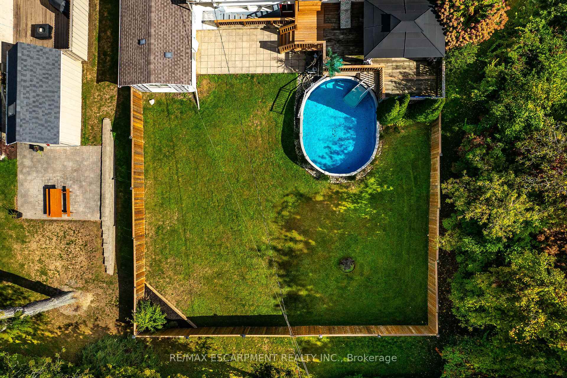 Photo 45 of 126 Wilson Drive, Norfolk, Simcoe — HOMEH