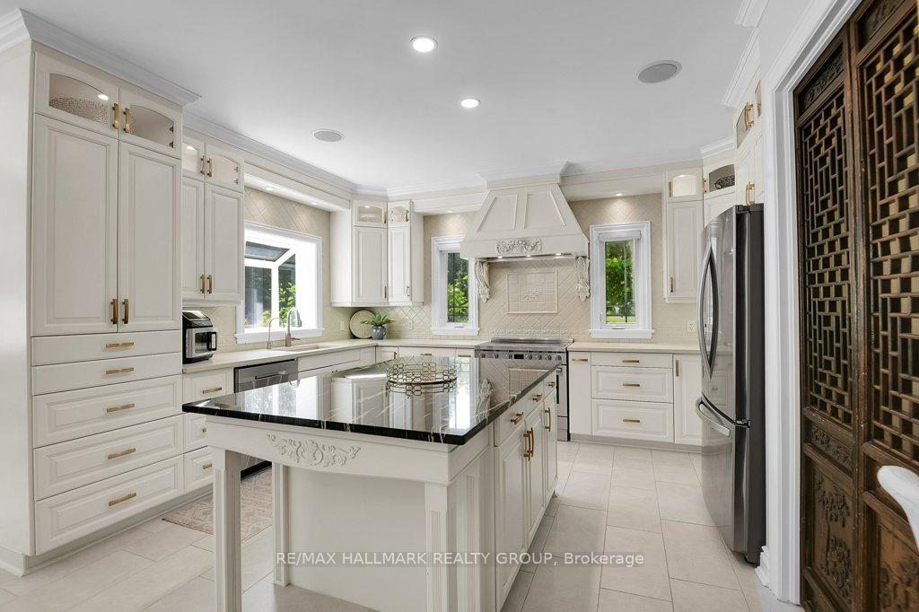 Photo 12 of 2680 Pierrette Drive, Ottawa, Cumberland Estates — HOMEH