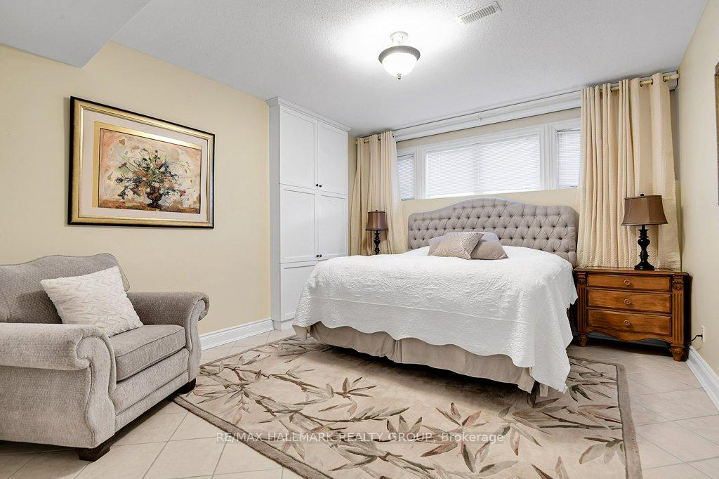 Photo 33 of 2680 Pierrette Drive, Ottawa, Cumberland Estates — HOMEH