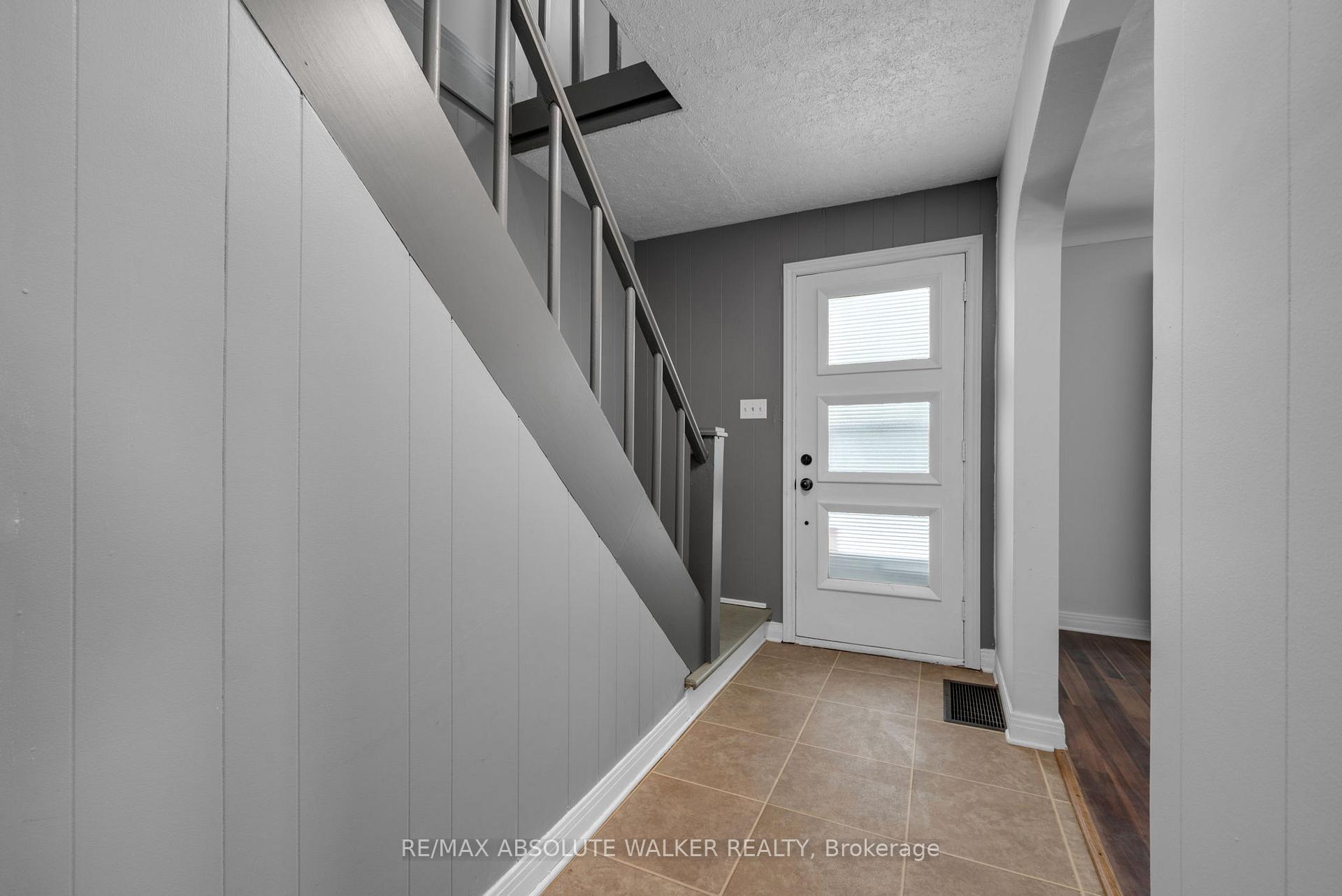 Photo 3 of 3573 Navan Road, Ottawa, Mer Bleue/Bradley Estates/Anderson Park — HOMEH