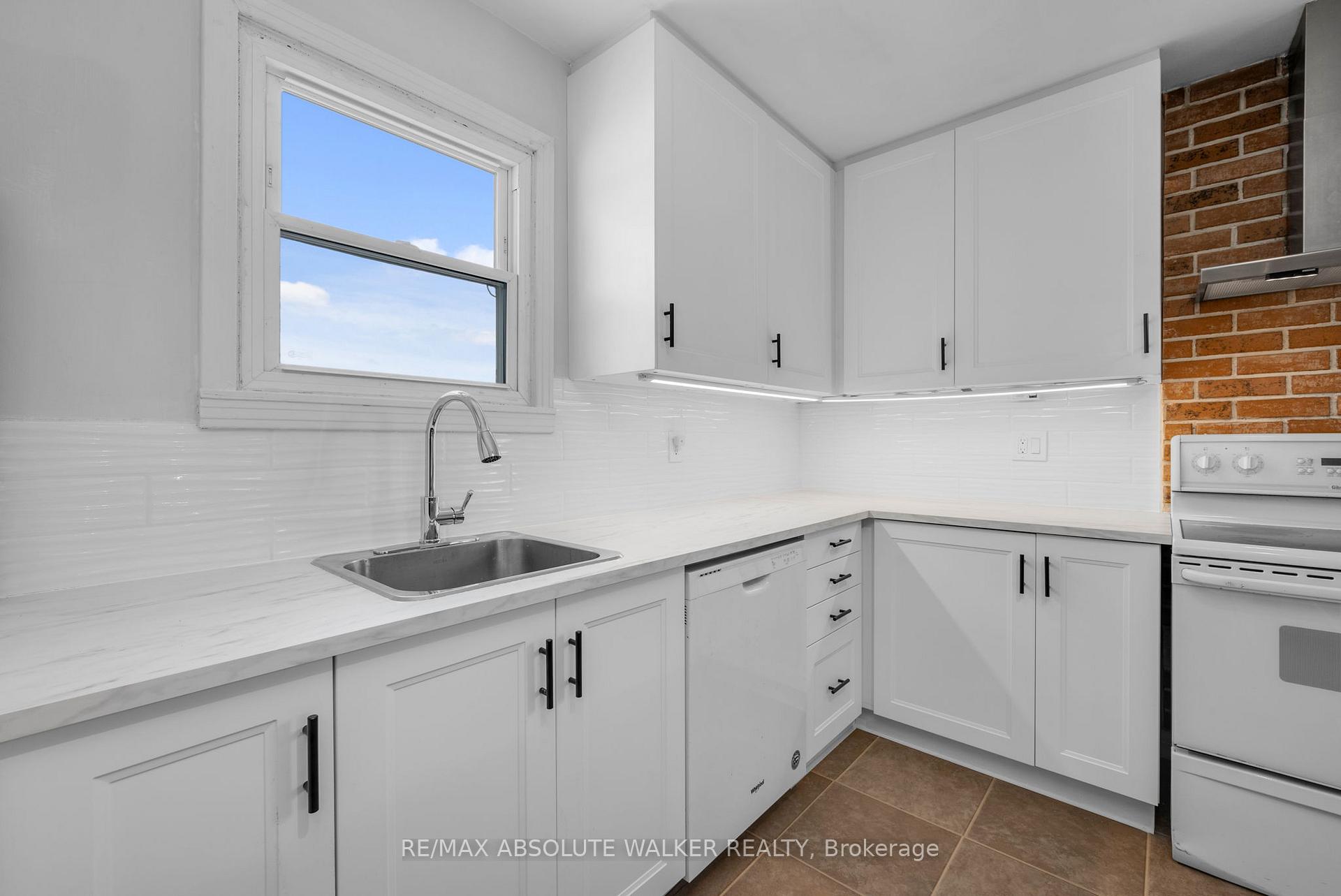 Photo 9 of 3573 Navan Road, Ottawa, Mer Bleue/Bradley Estates/Anderson Park — HOMEH