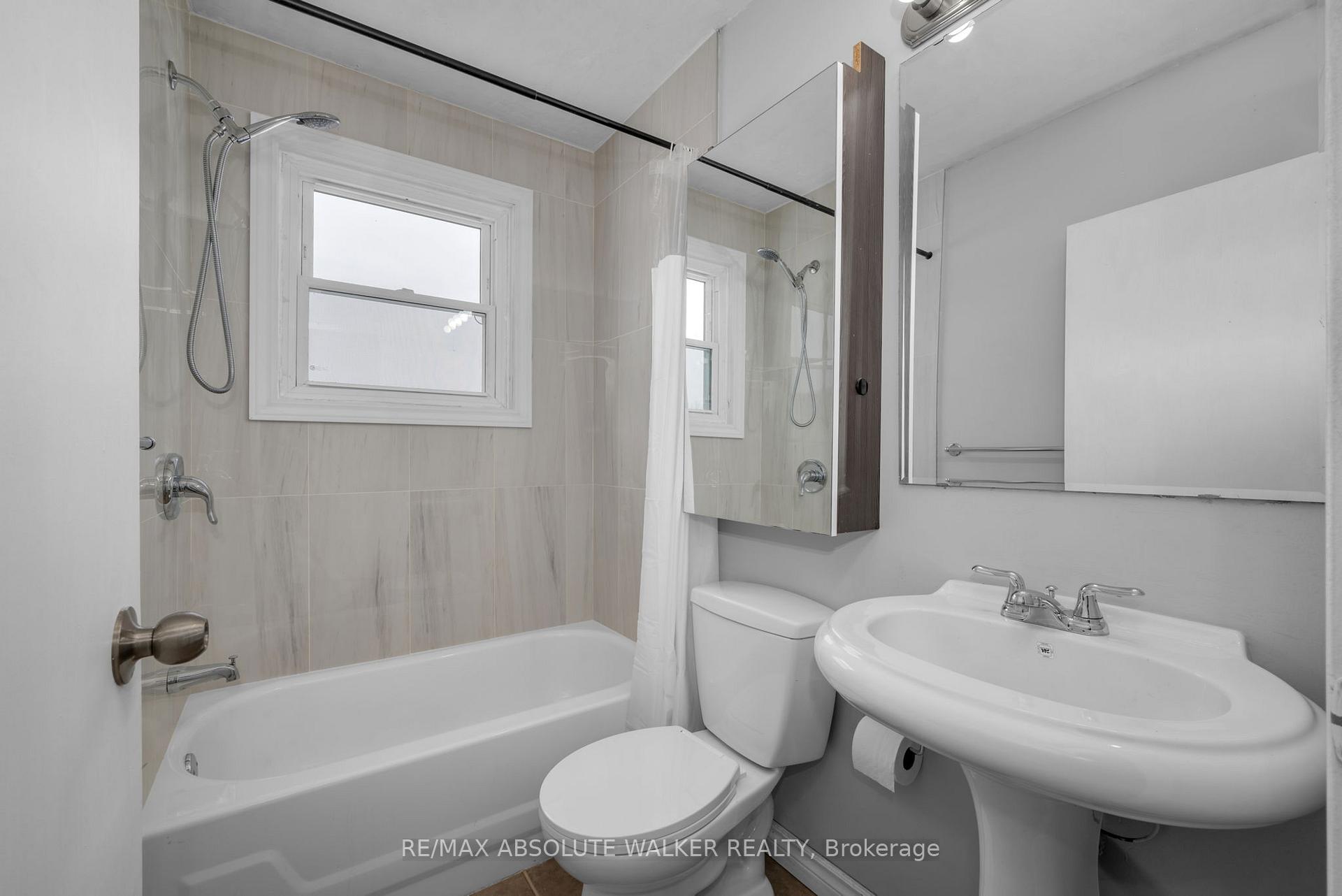 Photo 19 of 3573 Navan Road, Ottawa, Mer Bleue/Bradley Estates/Anderson Park — HOMEH