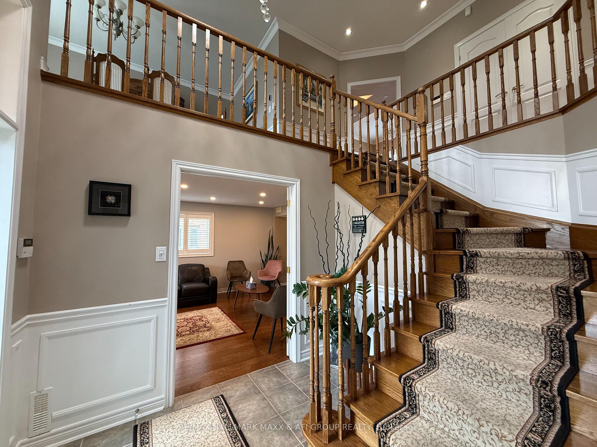 Photo 20 of 413 Nesbitt Road, Newmarket, Huron Heights-Leslie Valley — HOMEH