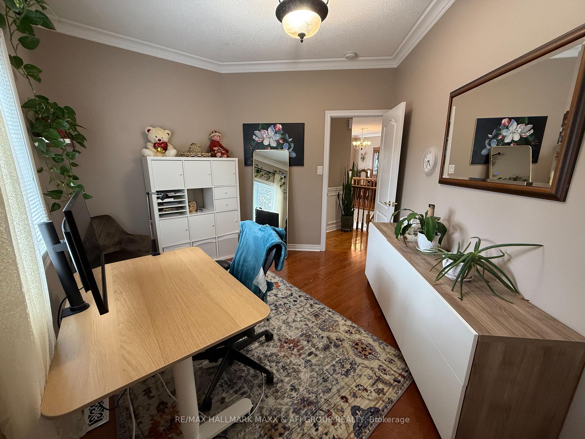 Photo 31 of 413 Nesbitt Road, Newmarket, Huron Heights-Leslie Valley — HOMEH