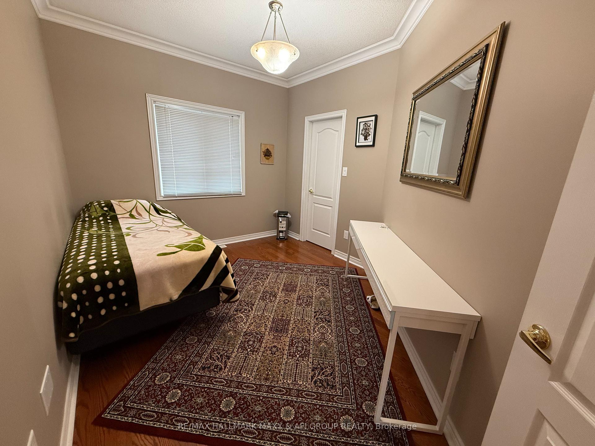 Photo 32 of 413 Nesbitt Road, Newmarket, Huron Heights-Leslie Valley — HOMEH