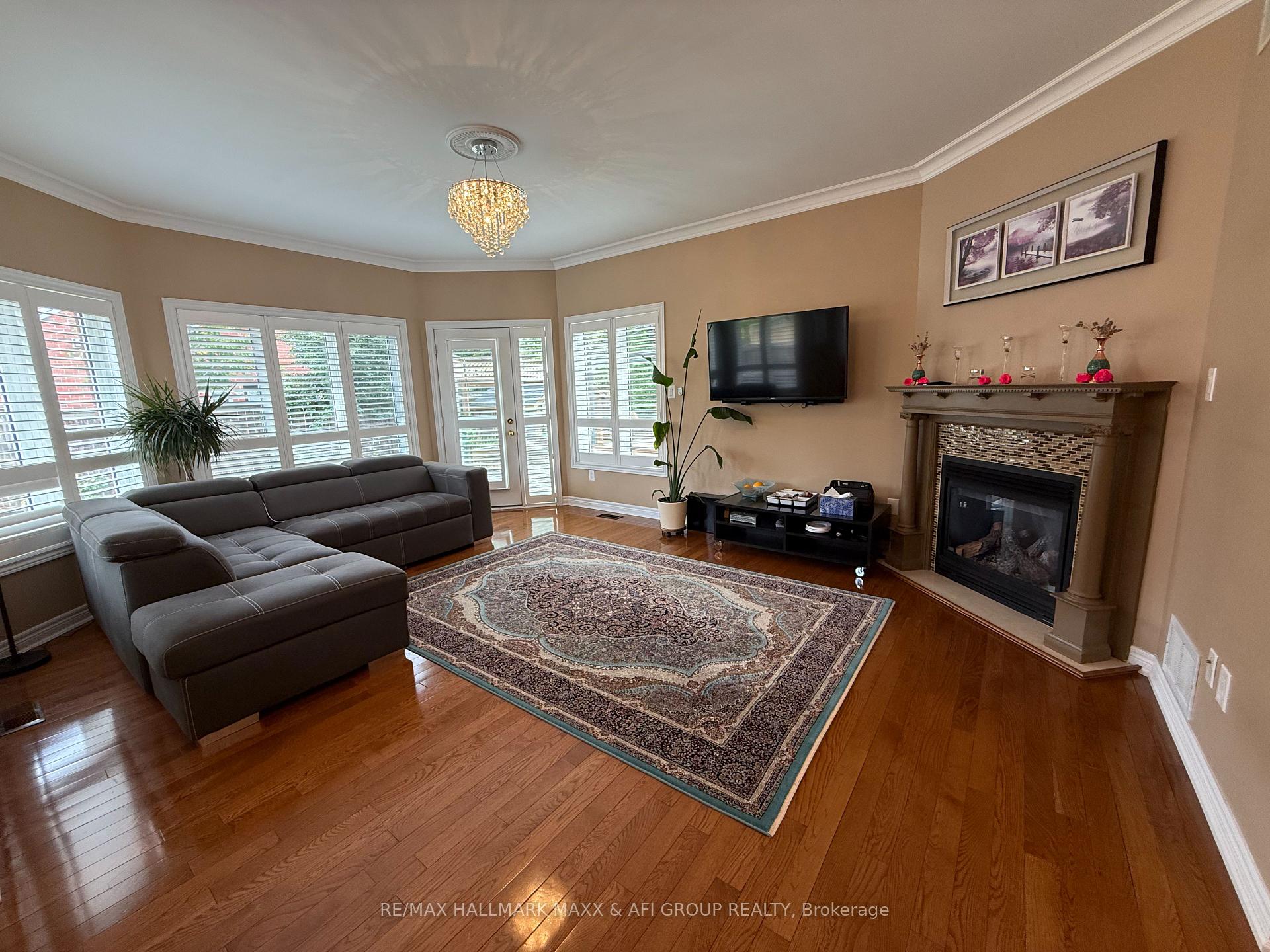 Photo 39 of 413 Nesbitt Road, Newmarket, Huron Heights-Leslie Valley — HOMEH