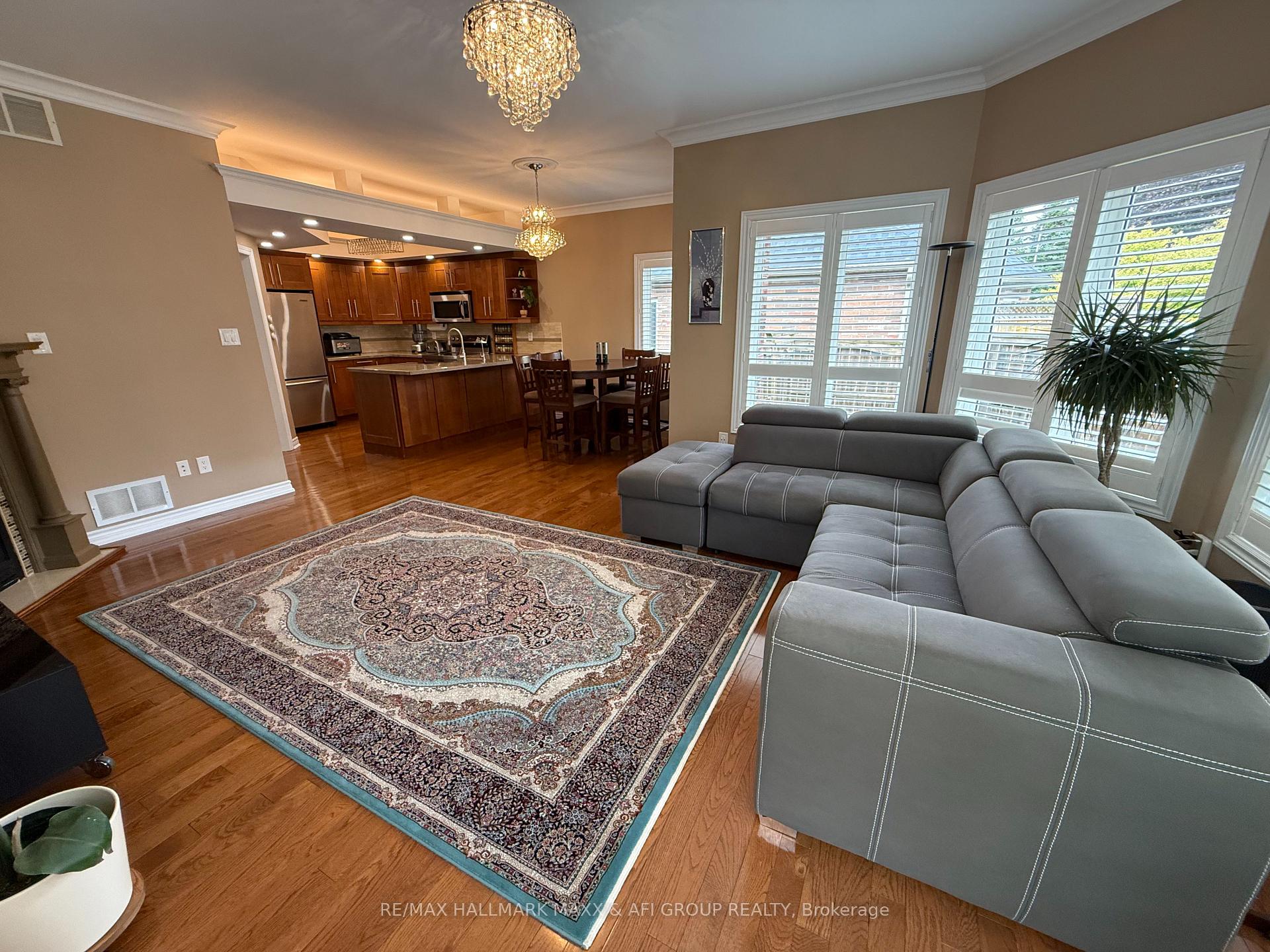 Photo 40 of 413 Nesbitt Road, Newmarket, Huron Heights-Leslie Valley — HOMEH