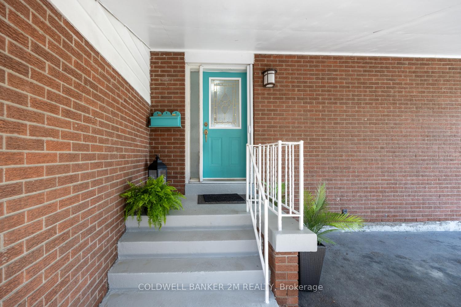 Photo 2 of 246 Harmony Road N, Oshawa, Eastdale — HOMEH
