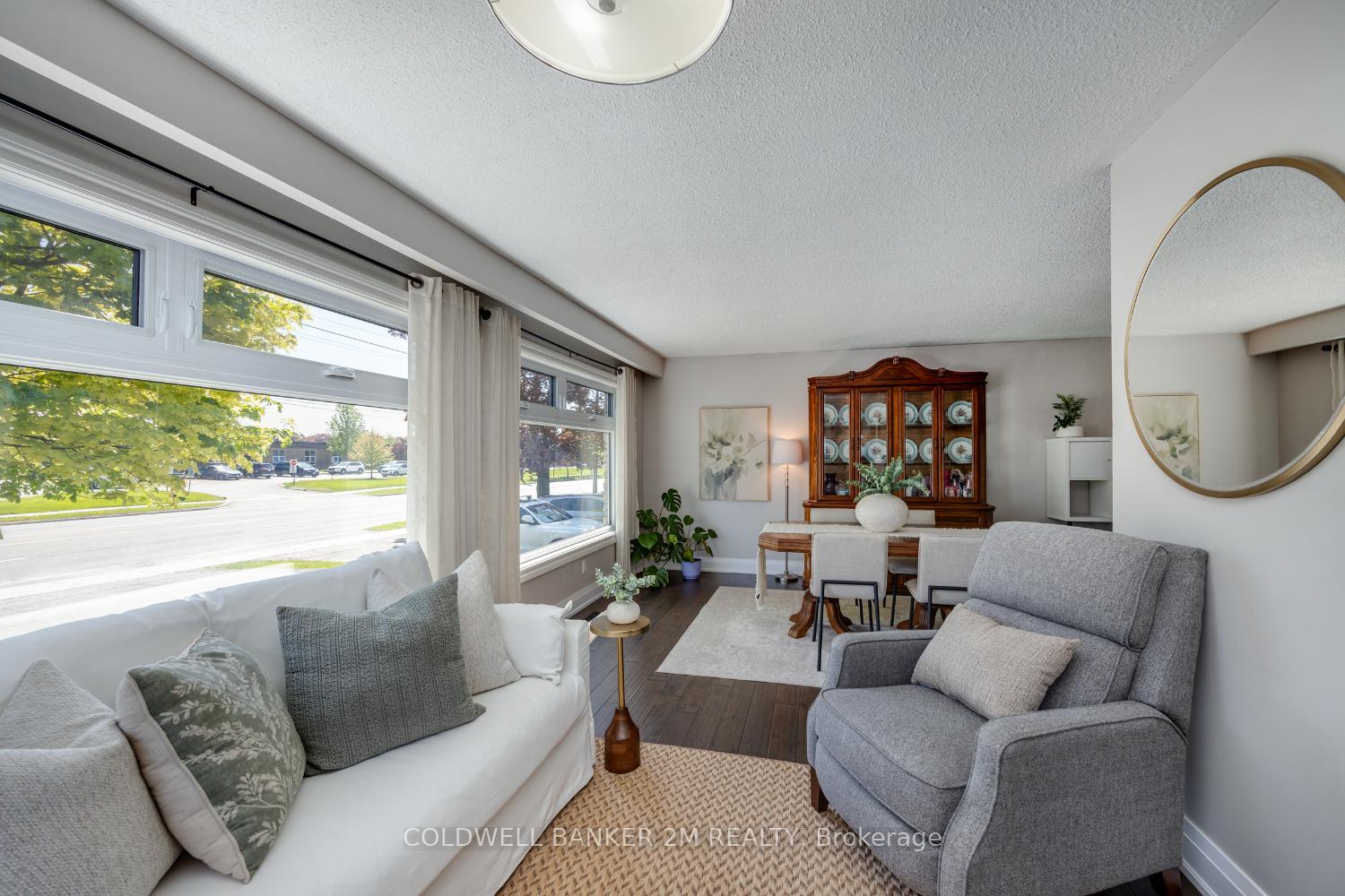 Photo 4 of 246 Harmony Road N, Oshawa, Eastdale — HOMEH